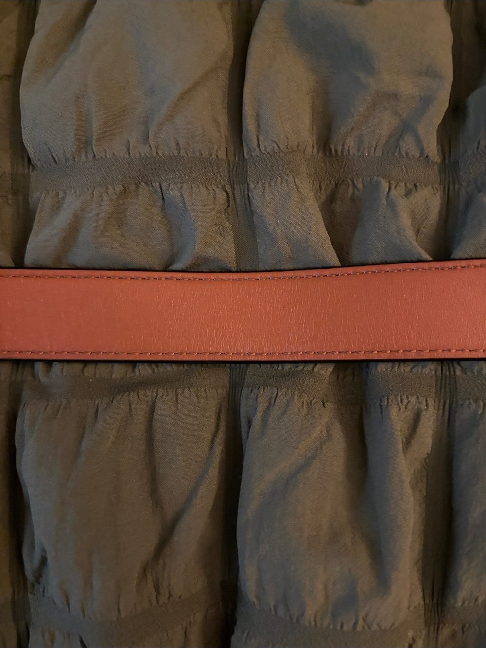 Tory Burch Reversible Black/Brown Leather Belt with Gold Logo Buckle, Size XL - Picture 7 of 8